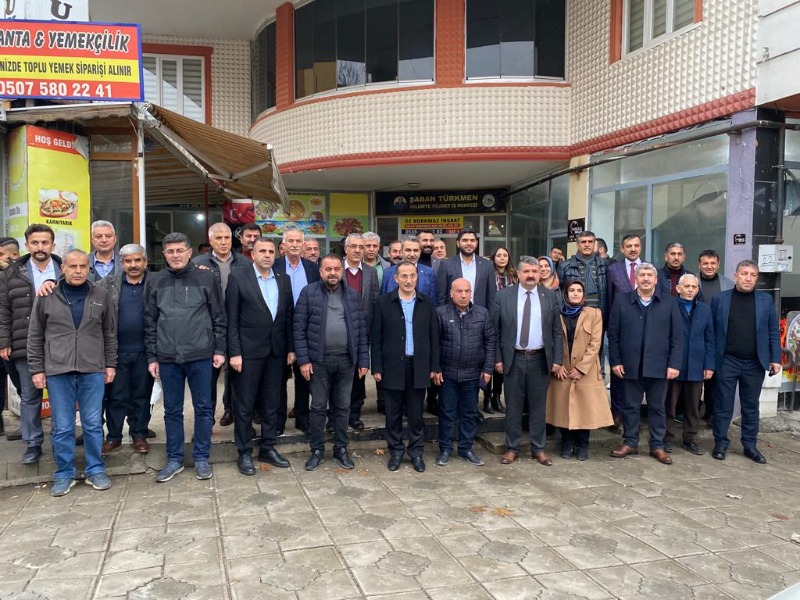 AK Parti İlçe Başkanları Besni'de Toplandı